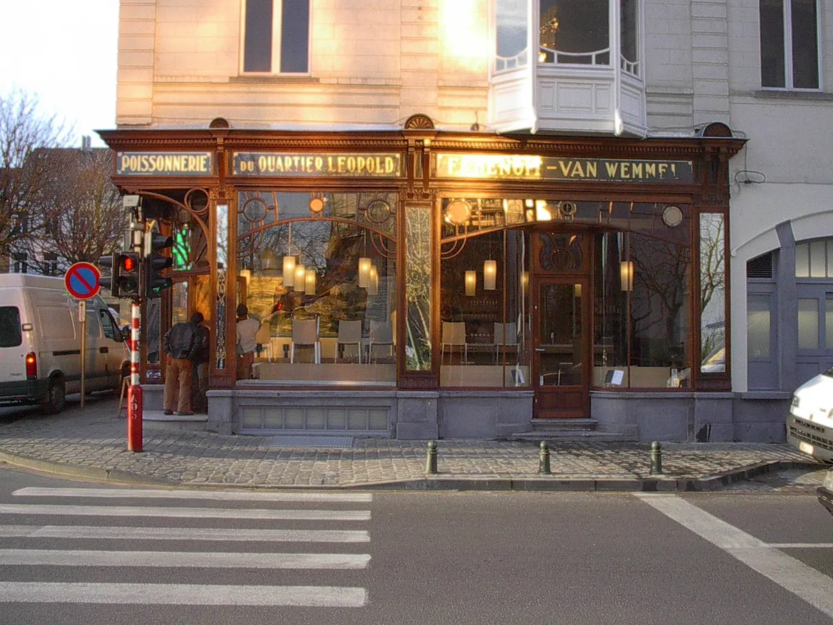 Miroiterie J. Leys & Fils  SA